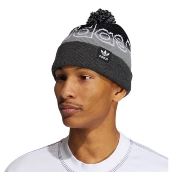 🆕✔️✔️ADIDAS RETRO POMPOM BEANIE ✔️✔️🆕 - Picture 2 of 9
